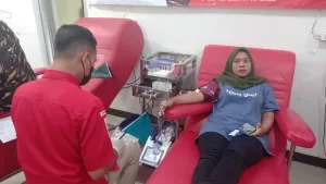 Ratusan Pendonor Antusias Donorkan Darah Secara Sukarela