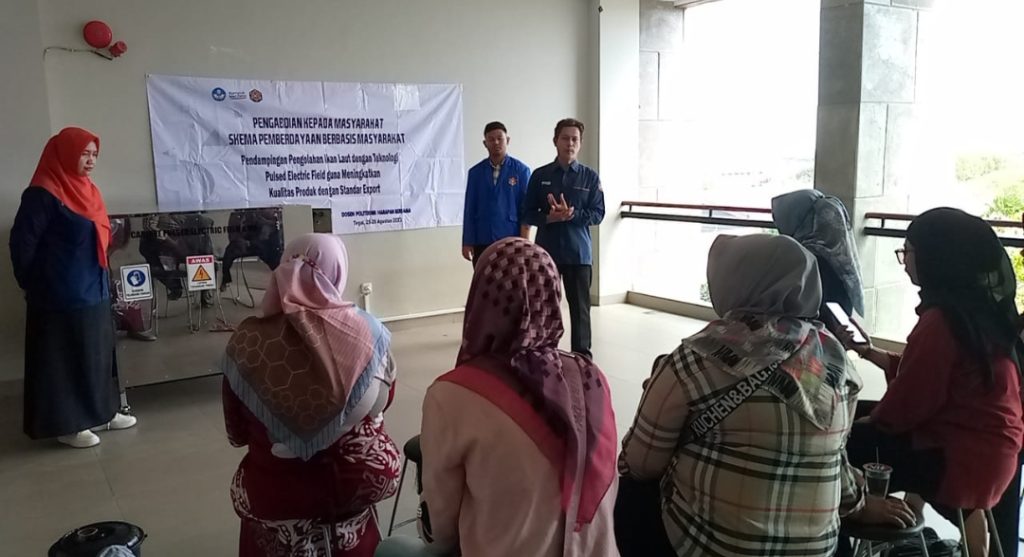 Dosen Poltek Harber Beri Pendampingan Pengolahan Ikan Laut Standar Ekspor