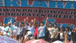 Deklarasi Progib, Kaesang Titip Kakaknya ke Warga Brebes