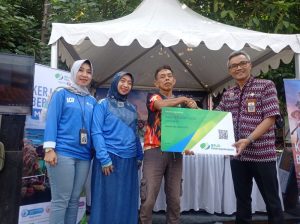 BPJS Ketenagakerjaan Blusukan ke Pasar Trayeman