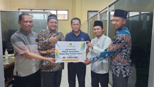 LP3M Serahkan Dana Hibah kepada Masing-Masing Fakultas di IBN Tegal