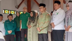 Kumandang Adzan Antar Umi Azizah Kembali ke Kediaman di Desa Tuwel