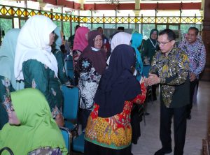 Pensiun PNS di Kabupaten Tegal Dilatih Ternak Kambing