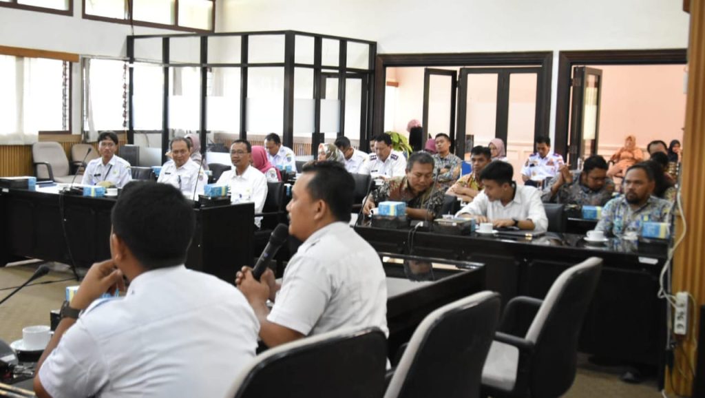 Ketua DPRD Desak Persoalan Sungai Jembangan Masuk RPD 2025