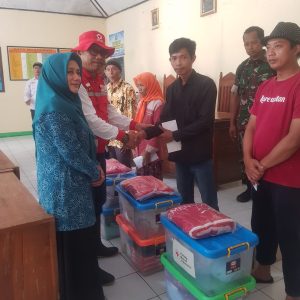 PMI Salurkan Bantuan 7 Korban Terdampak Tanah Longsor