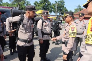 Amankan Pemungutan Suara, Kelengkapan Personel Polres Tegal Dicek