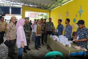 Pj Bupati Tegal Monitor Pelaksanaan Pemilu 2024 di Sejumlah TPS