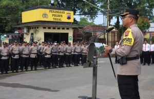 Ratusan Polisi Ditarik Kembali Ke Kesatuan