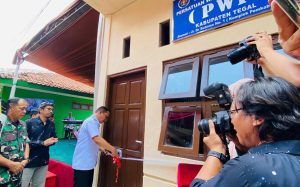Sekretariat PWI Kabupaten Tegal Diresmikan