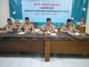 DR M Jumadi : Kegiatan Pramuka Harus Visioner dan Semarak Keberagaman