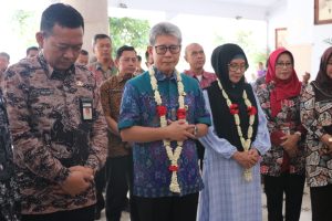 Tiba di Tegal, Pj Wali Kota Awali Kegiatan dengan Salat Sunah Dua Rakaat