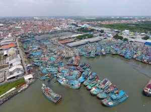 Pelabuhan di Tegal Mulai Dipadati Kapal Penangkap Ikan