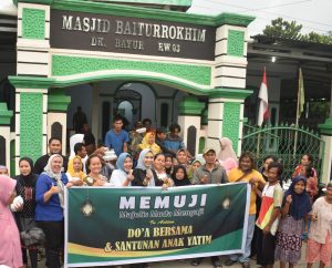Memuji Tegal Santuni 100 Anak Yatim di Jatibarang Brebes