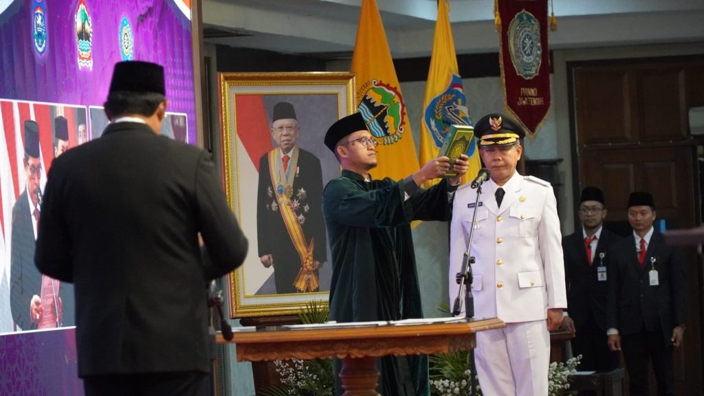 Pj Gubernur Jateng Lantik Dadang Somantri Sebagai Pj. Wali Kota Tegal