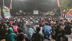 Masyarakat Tegal Meriahkan Laga Korsel vs Indonesia di Halaman Pendopo Ki Gede Sebayu