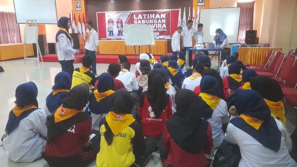 120 PMR Wira Ikuti Latihan Gabungan