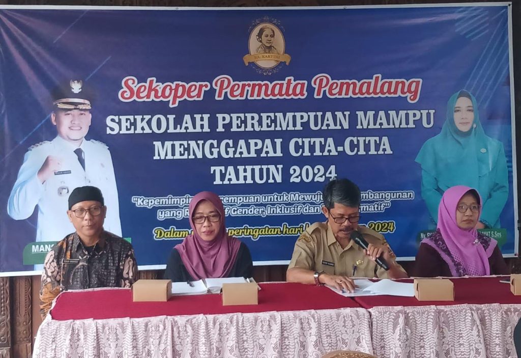 Dinsoskbpp Pemalang Gelar Sekolah Perempuan