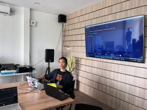 Pemuda Tegal Berhasil Retas Situs Sarang Peretas, Raih Uang 25.000 Dollar