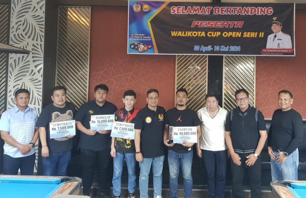 Atlet Billiard Muda Asal Slawi Masuk Semifinal di Wali Kota Cup Pekalongan Seri II
