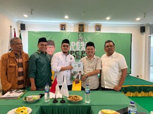 Mustollah Mendaftar Bakal Cawabup Brebes di DPC PKB