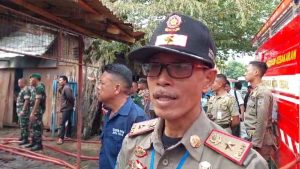 Petugas Damkar Kota Tegal Alami Kecelakaan Kerja