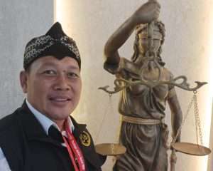 Kades Randusanga Kulon Brebes Wakili Jateng di Ajang Paralegal Justice Award 2024