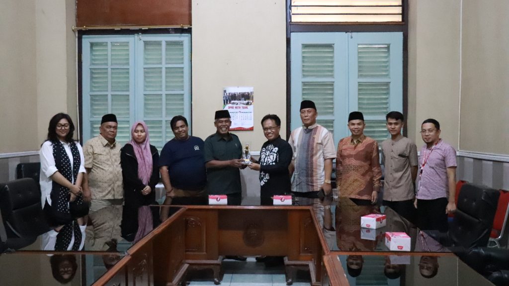 Bapemperda DPRD Kabupaten Bogor Studi Perda BPR ke Kota Tegal