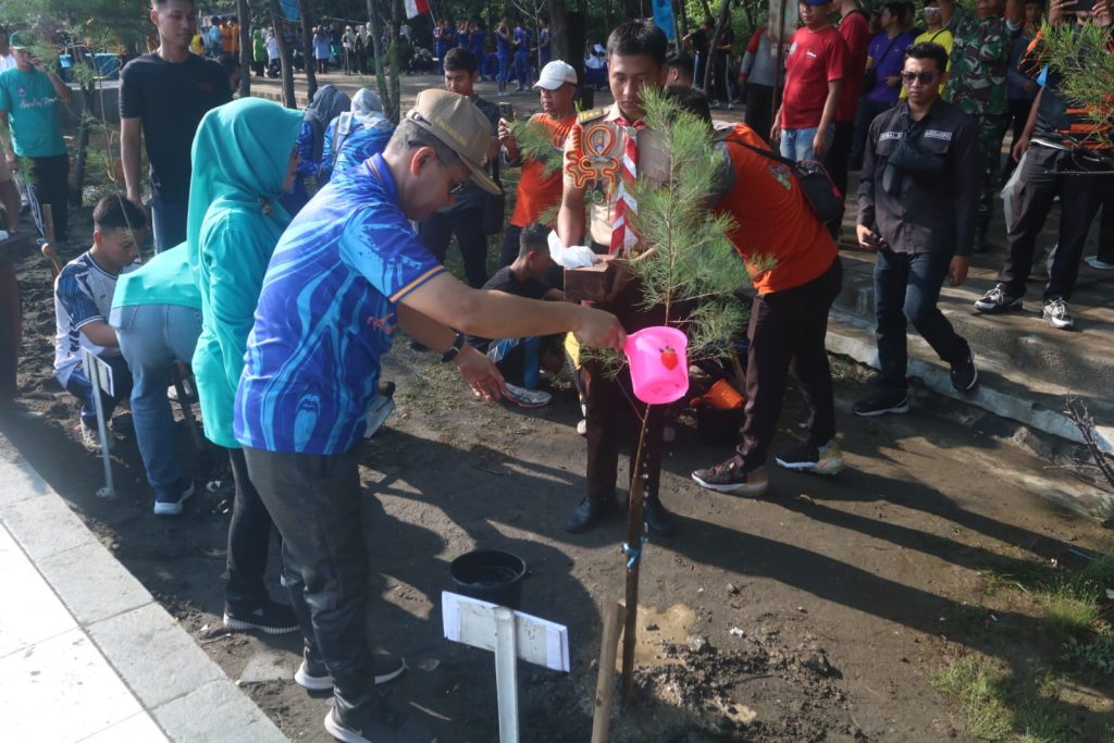 Peringati Hari Bumi, Dadang Somantri : Setiap Hari Adalah Hari Bumi