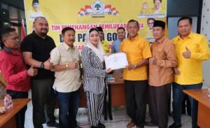 Bangun Koalisi, Paramitha Mendaftar Bakal Cabup di Golkar dan Gerindra