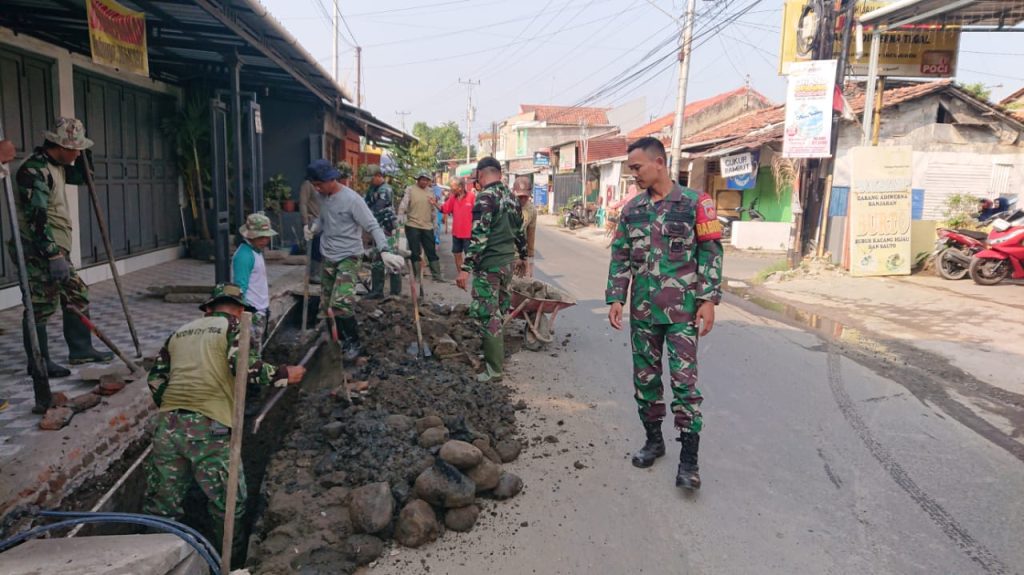 TMMD Tahap II Perbaiki Saluran di Kelurahan Pekauman
