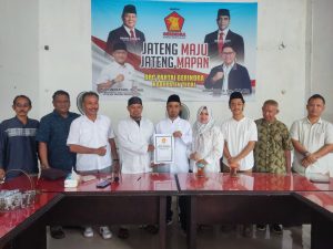 Siap Benahi Kabupaten Tegal, Kontraktor Muda Daftar Cabup di Gerindra