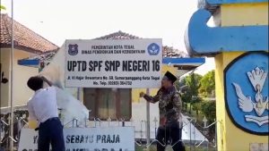 SMP Bhakti Praja Resmi Berubah Menjadi SMP Negeri 16