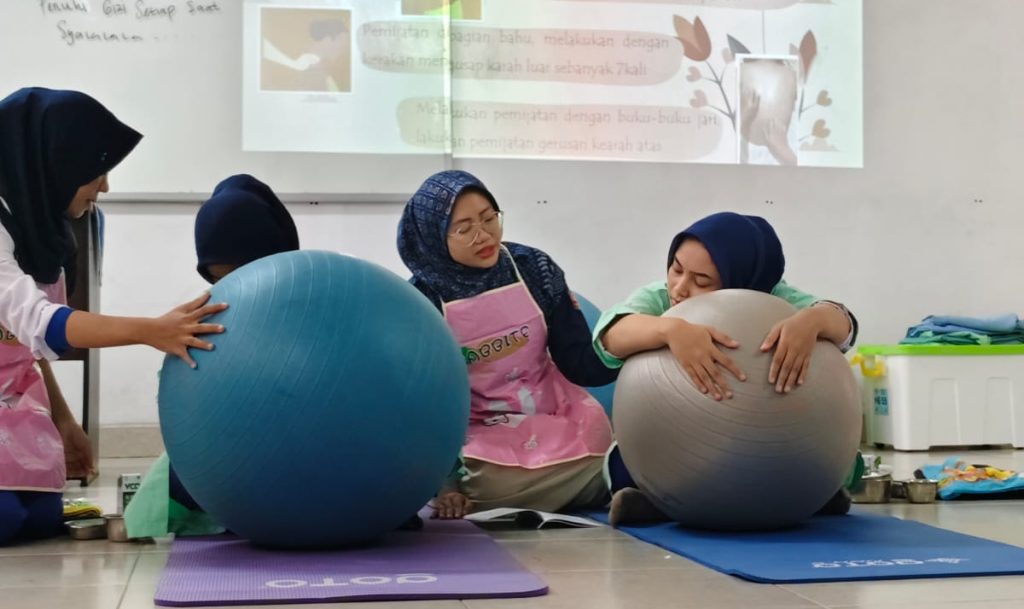 Bidan Puskesmas di Tegal Dibekali Ilmu Baru untuk Melancarkan Produksi ASI