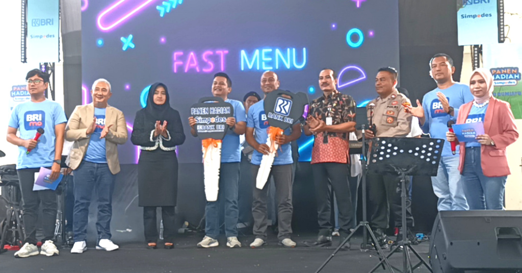 Nabung di Simpedes, Nasabah BRI Unit Linggapura dan Buaran Dapat Mobil