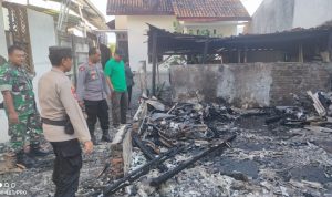 Kebakaran Hanguskan Tempat Usaha dan Empat Sepeda Motor