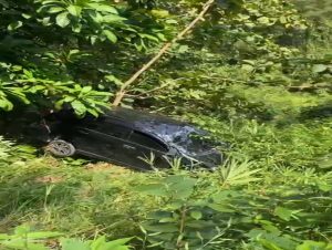 Pulang Acara Penutupan TMMD, Mobil Dinas Pemkab Brebes Terperosok ke Jurang