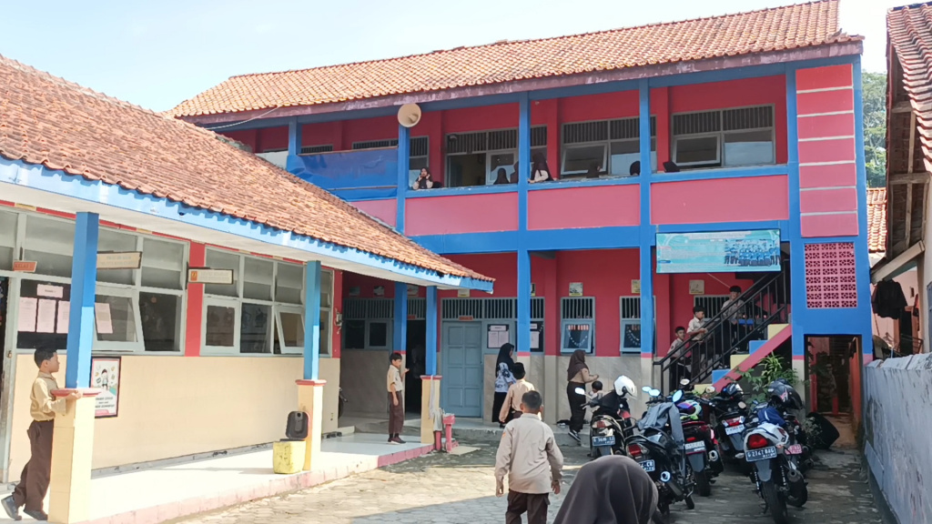 Siswa SD Kedungoleng 01 yang dikeluarkan Sempat Alami Trauma