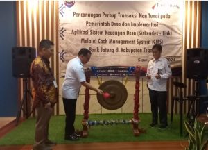 Pj Bupati Tegal Dorong Pemerintah Desa Implementasikan Transaksi Non Tunai