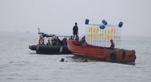 Lestarikan Terumbu Karang dengan Metode Transplantasi