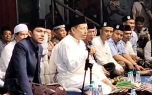 Belasan Ribu Warga Hadiri Ndaru Bersolawat di Trasa Slawi