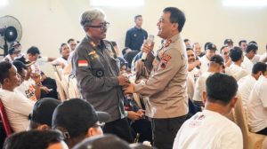 Irjen Pol Ahmad Lutfi Ajak Kades Tingkatkan Pelayanan Saat Acara Satu Dasawarsa UU Desa di Brebes