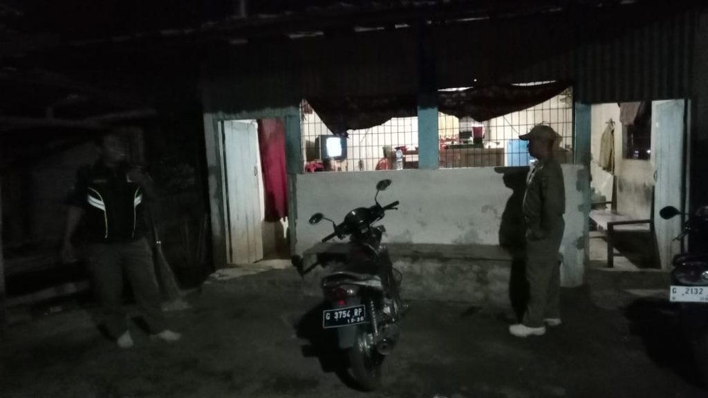 Warung Remang di Waduk Cacaban Dirazia