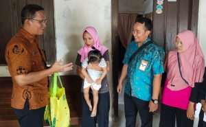 Sinergi Kolaborasi Bakesbangpol dan Kelurahan Tunon Wujudkan Zero Stunting