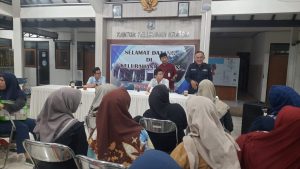 Tuntaskan Coklit, Dua Petugas Pantarlih Dapat Reward dari KPU dan PPS