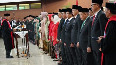 50 Anggota DPRD Kabupaten Tegal Dilantik, Galuh Termuda dan Jadi Pimpinan Sementara