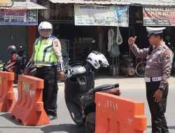 KPUD Dijaga Ketat, Arus Lalin Dialihkan