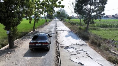 Pengecoran Jalan Ruas Balamoa-Bader Capai 57 Persen