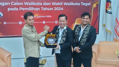 Faruq-Ashim Paslon Terakhir Daftar ke KPU