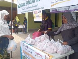 Warga  Desa Kaliwadas Serbu Gerakan Pangan Murah Hari Jadi ke-79 Provinsi Jateng
