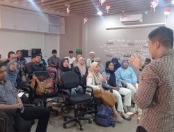 Pengusaha Harus Jago Berkomunikasi